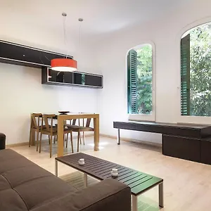https://spacious-apartment-close-to-sagrada-familia.catalonia-hotels.com