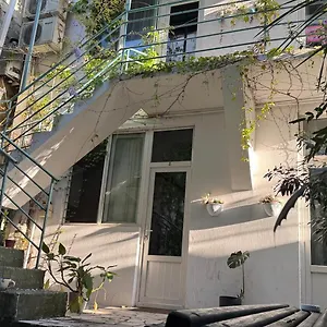 Shapatava Apartament Batumi